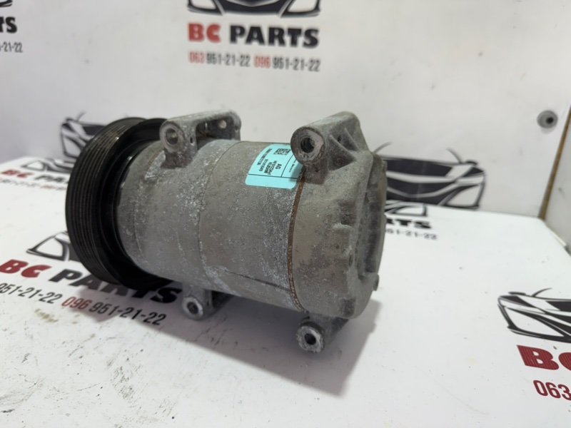 Компрессор кондиционера Pilot 2019 3.5