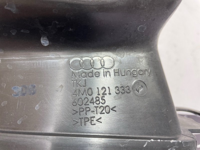 Воздухозаборник левый Q7 2017 4M 3.0