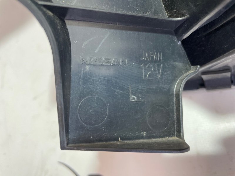 Фонарь наружный (в крыло) левый Rogue 2018 T32 QR25 2.5 Фонарь наружный (в крыло) левый Rogue 2018 T32 QR25 2.5