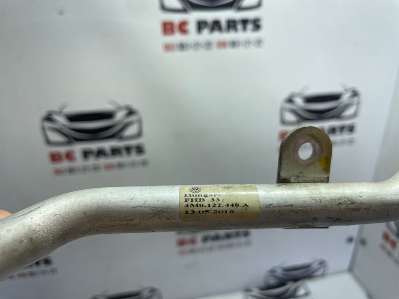 Патрубок системы охлаждения Q7 2017 4M 3.0