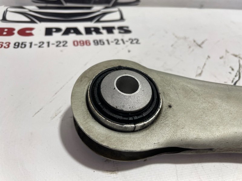 Рычаг подвески верхний задний правый Q7 2017 4M 3.0