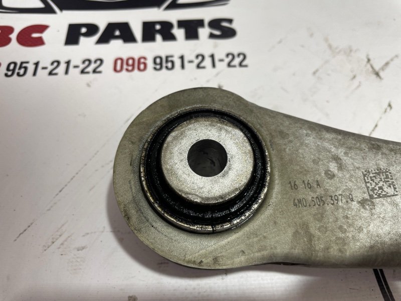 Рычаг подвески верхний задний левый Q7 2017 4M 3.0