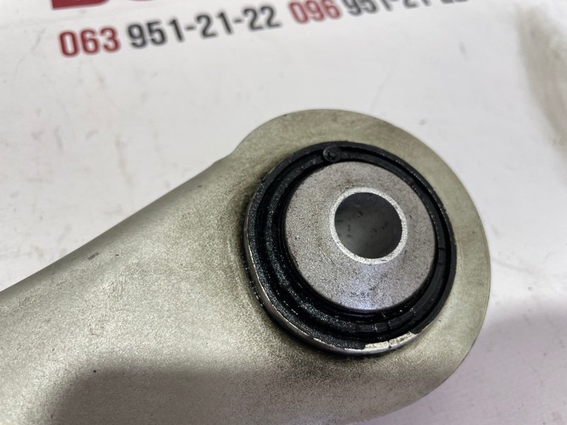 Рычаг подвески верхний задний левый Q7 2017 4M 3.0