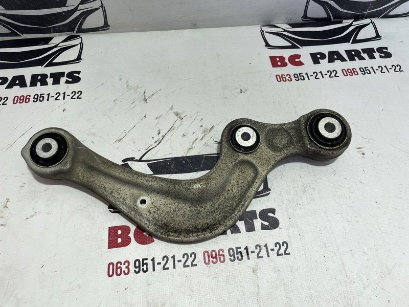 Рычаг подвески верхний задний Q7 2017 4M 3.0