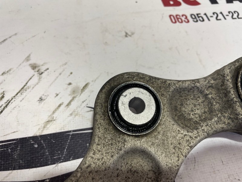 Рычаг подвески верхний задний Q7 2017 4M 3.0