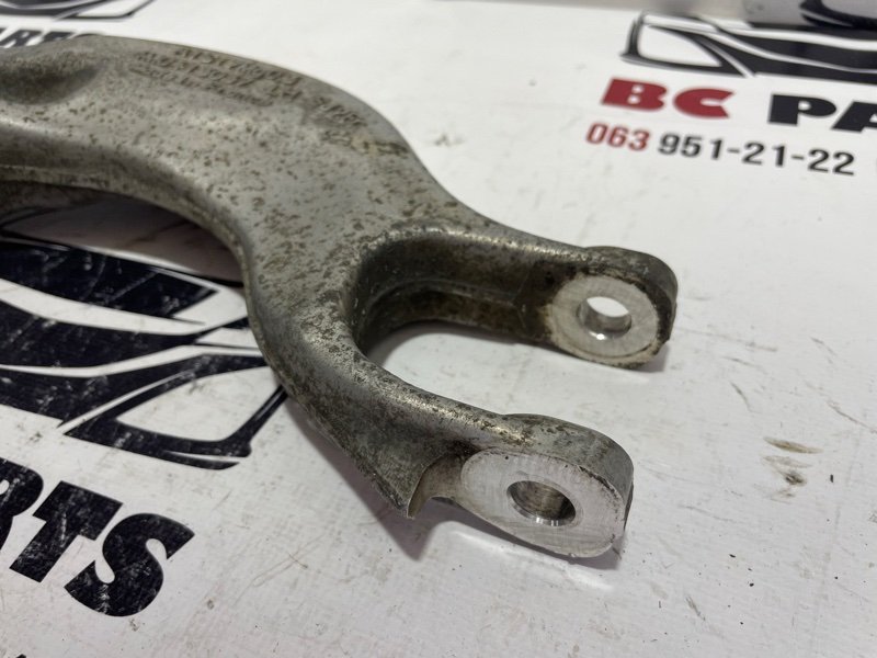 Крепление амортизатора переднее левое Audi Q7 4M 3.0