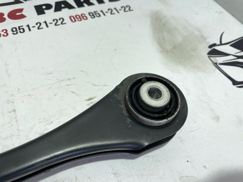 Рычаг подвески задний правый Audi Q7 4M 3.0