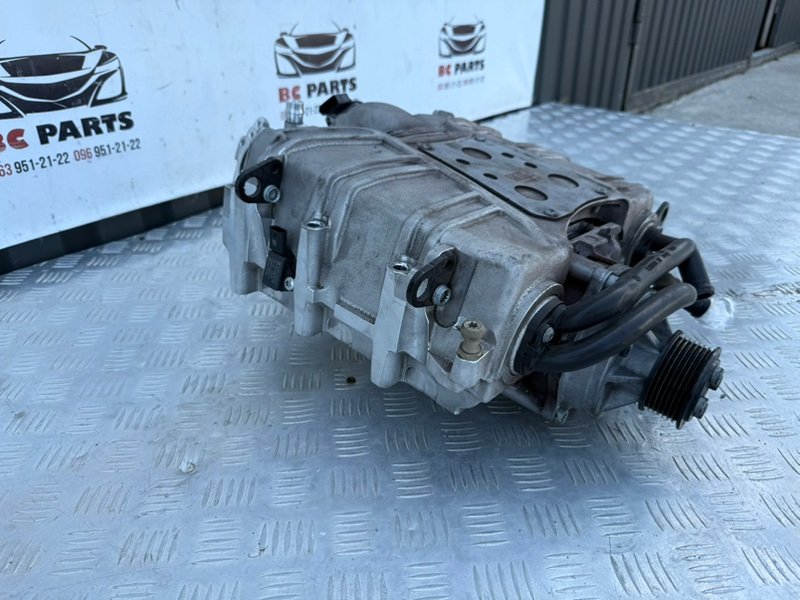 Компрессор наддува Audi Q7 4M 3.0