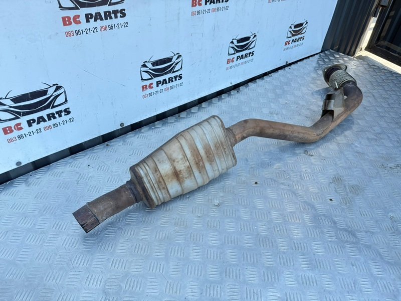 Резонатор глушителя правый Q7 2017 4M 3.0