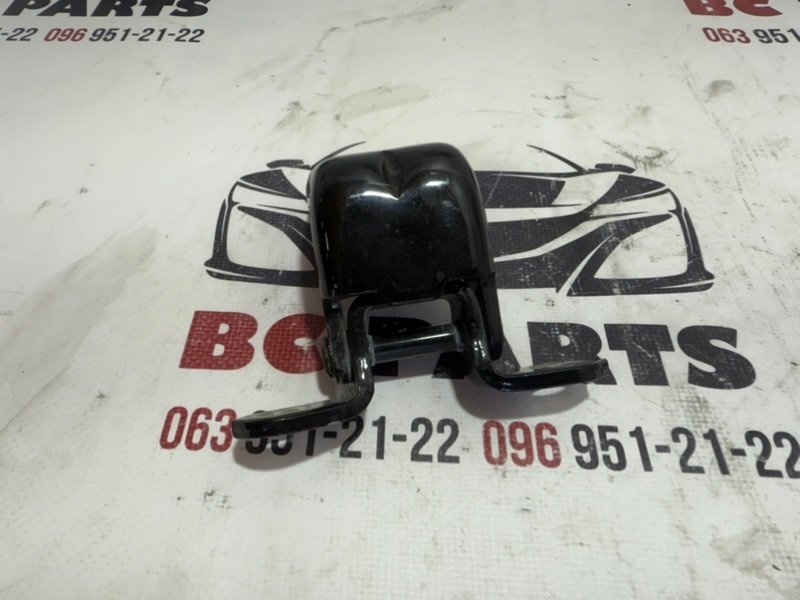 Петля двери задняя правая Rogue 2019 T32 QR25 2.5