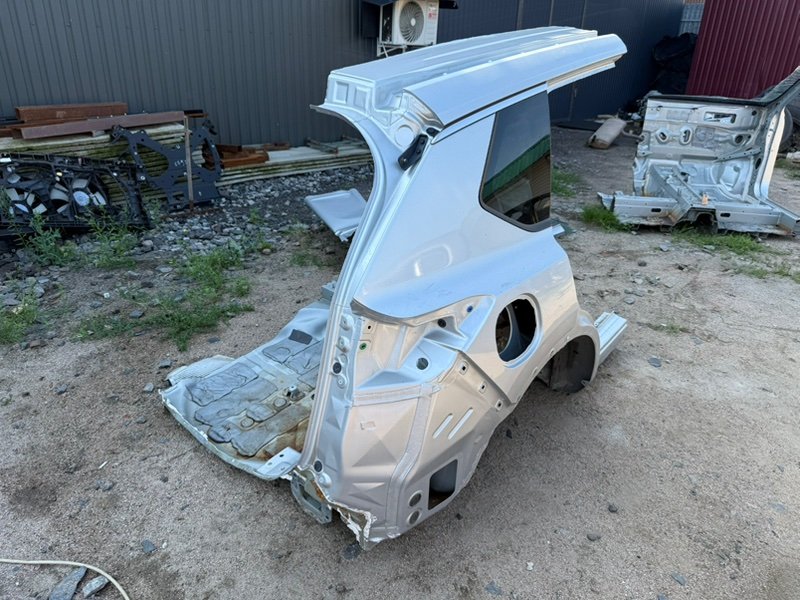 Часть кузова задний правый Rogue 2021 T33 2.5