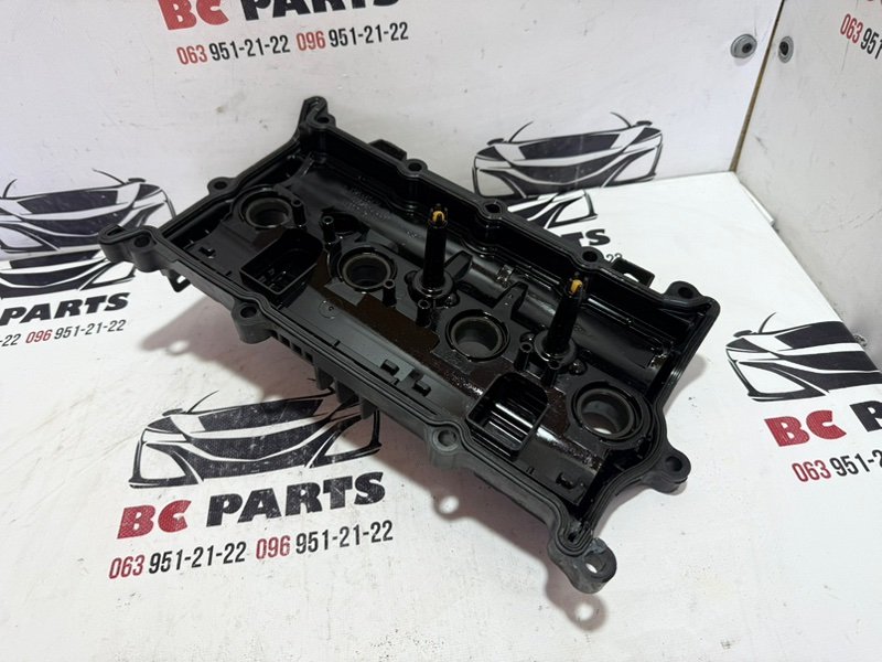 Клапанная крышка Rogue 2021 T33 2.5