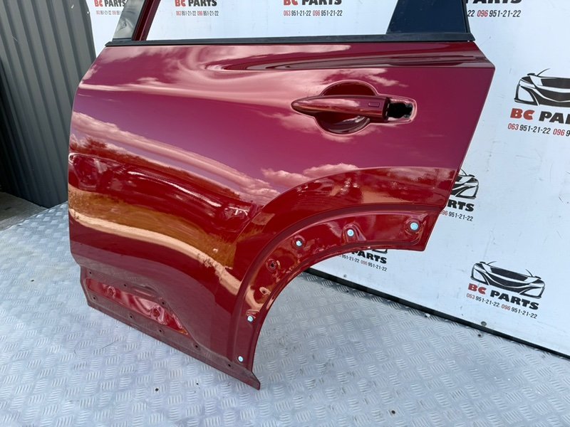 Дверь боковая задняя левая Nissan Rogue T33 2.5