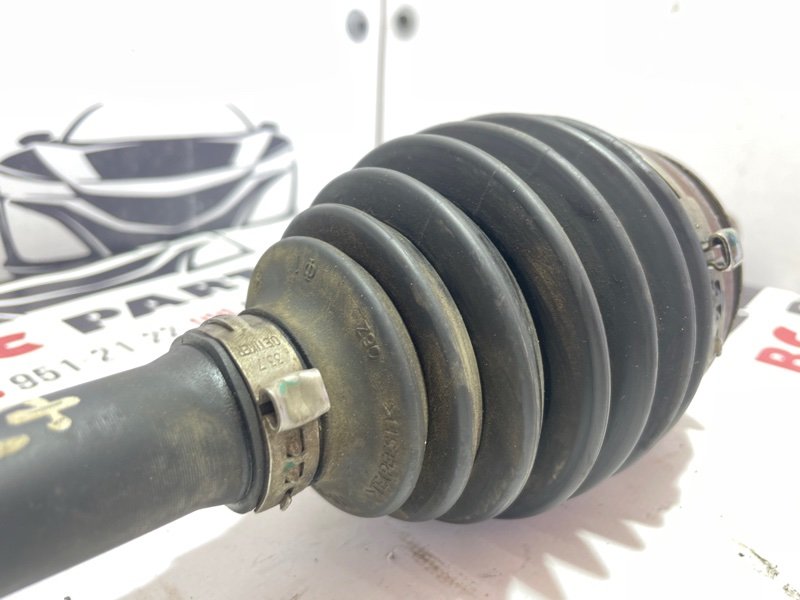 Привод ( полуось) передний левый Rogue 2019 T32 QR25 2.5