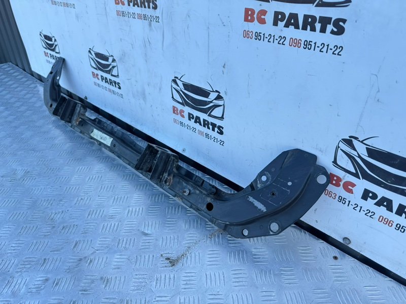 Планка радиатора Nissan Rogue T32 QR25 2.5