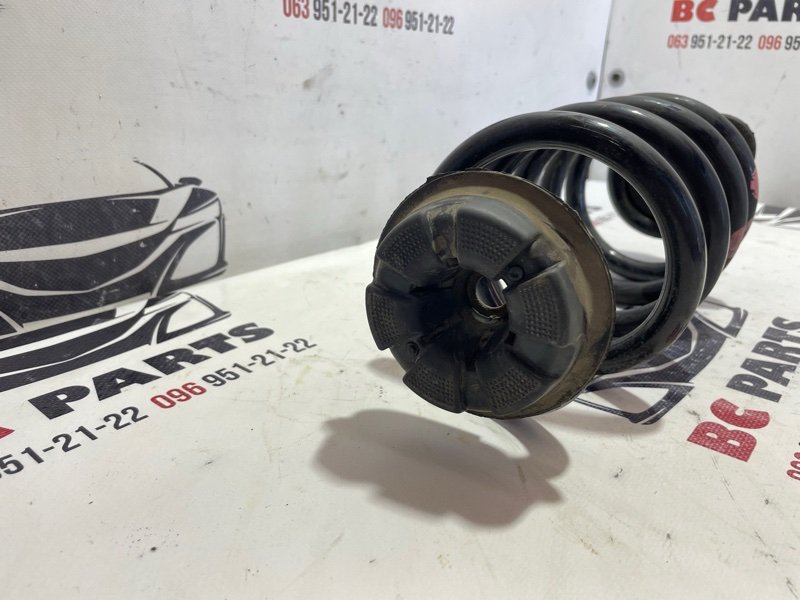 Пружина подвески задняя Nissan Rogue T32 QR25 2.5