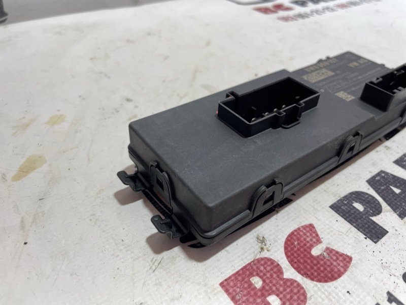 Блок управления крышкой багажника Q7 2017 4M 3.0