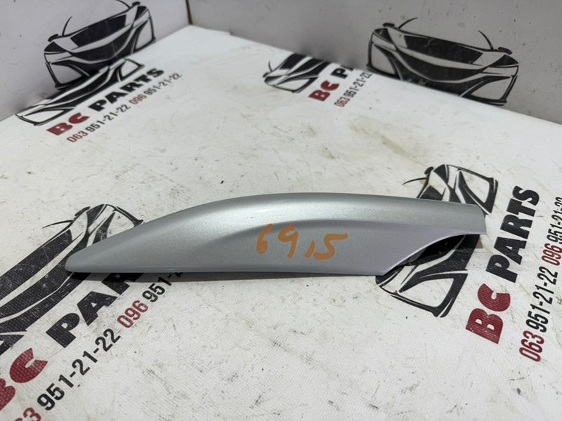 Заглушка рейлинга передняя левая Nissan Rogue 2013-2020 T32 738314CC1A Б/У