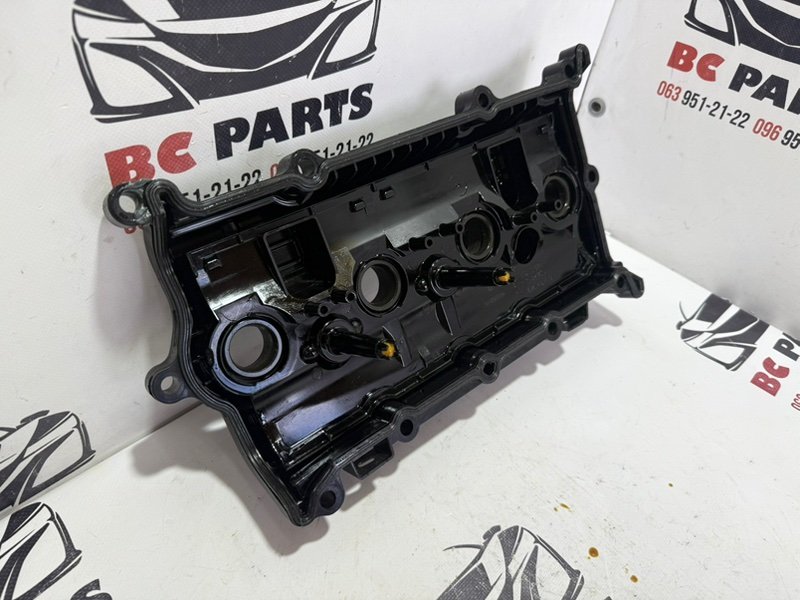 Клапанная крышка Rogue 2021 T33 2.5
