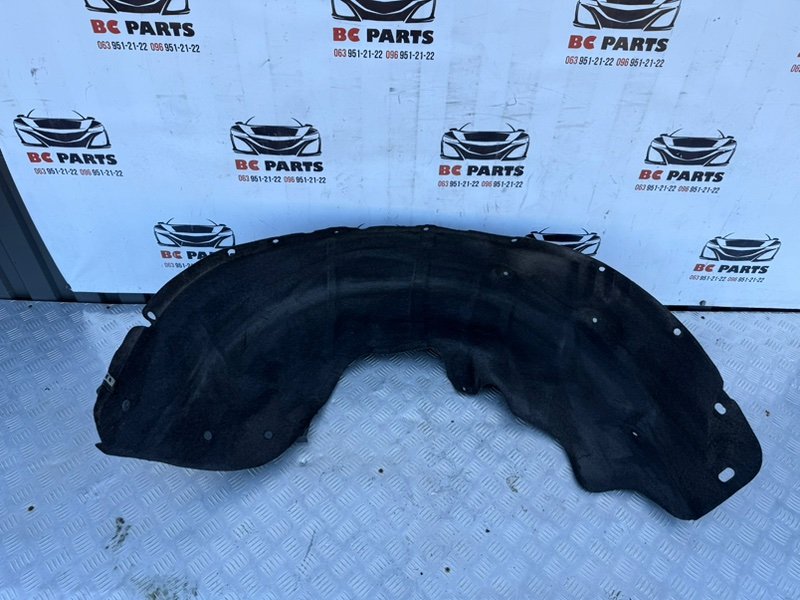 Подкрылок задний правый Durango 2018 3.6