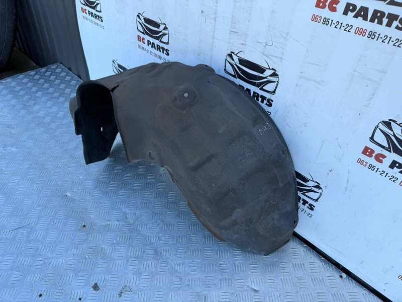 Подкрылок задний левый Mazda CX-5 2.5 Подкрылок задний левый Mazda CX-5 2.5