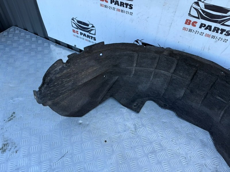 Подкрылок задний правый Rogue 2020-2024 T33