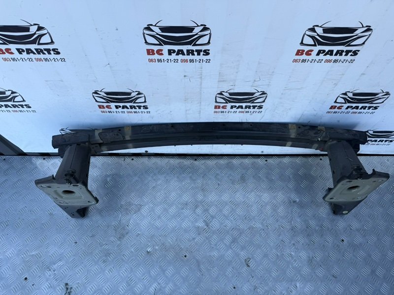 Усилитель бампера передний Fusion 2012-2020 MK5