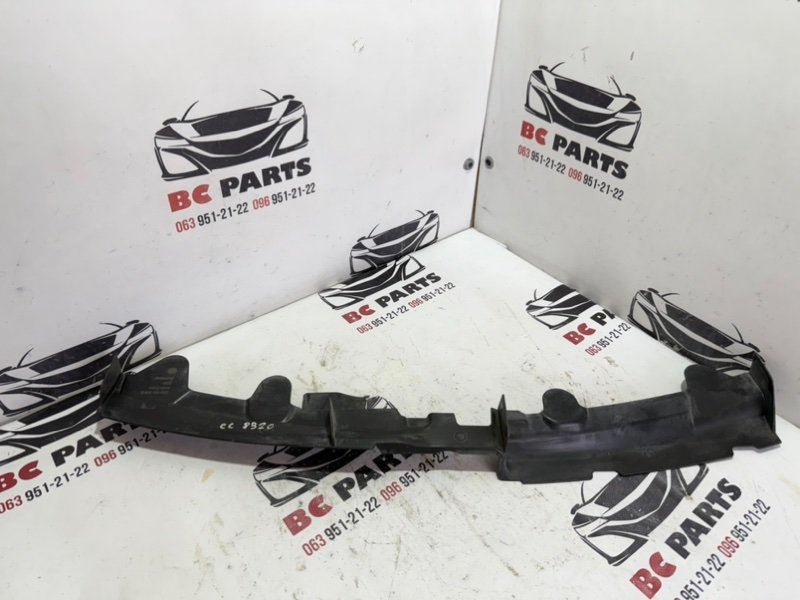 Дефлектор радиатора Volkswagen Passat CC 2008-2016 2.0 3c8121330c Б/У