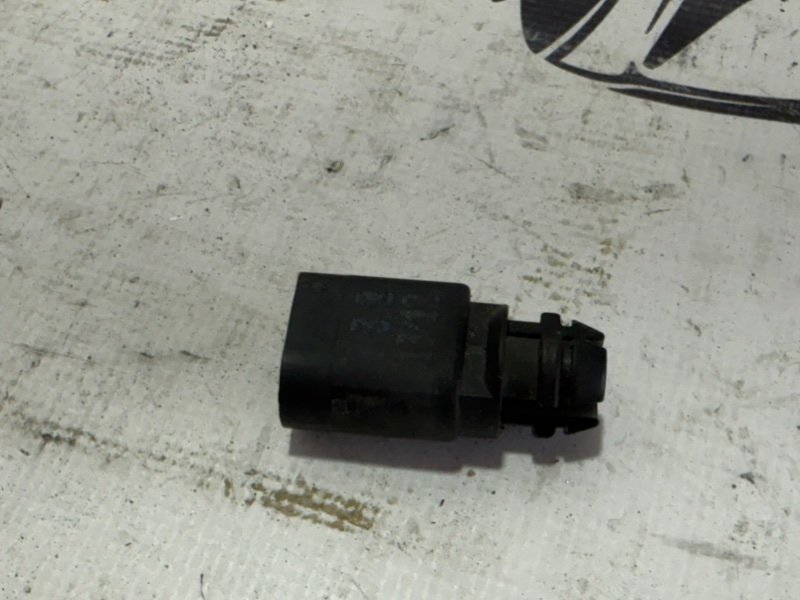 Датчик наружной температуры Volkswagen Passat CC 2008-2016 2.0 8Z0 820 535 Б/У