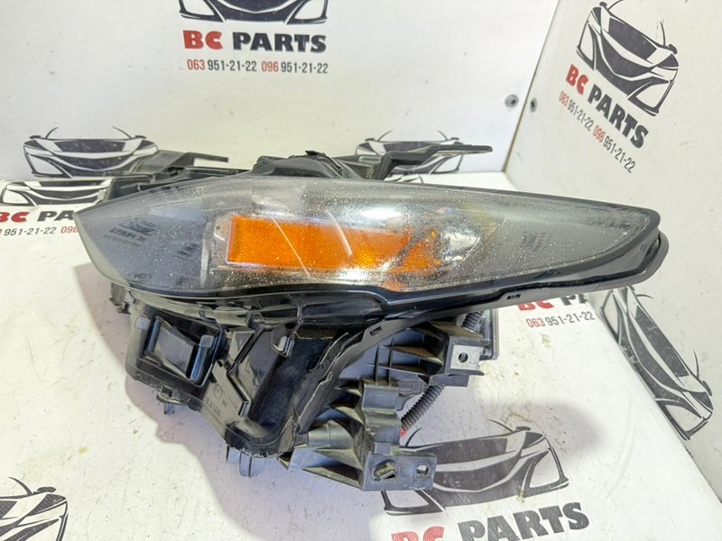 Фара Led передняя левая 3 2021 2.5