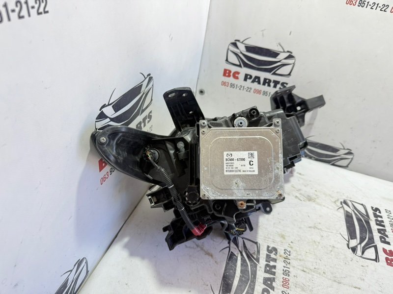 Фара Led передняя левая 3 2021 2.5