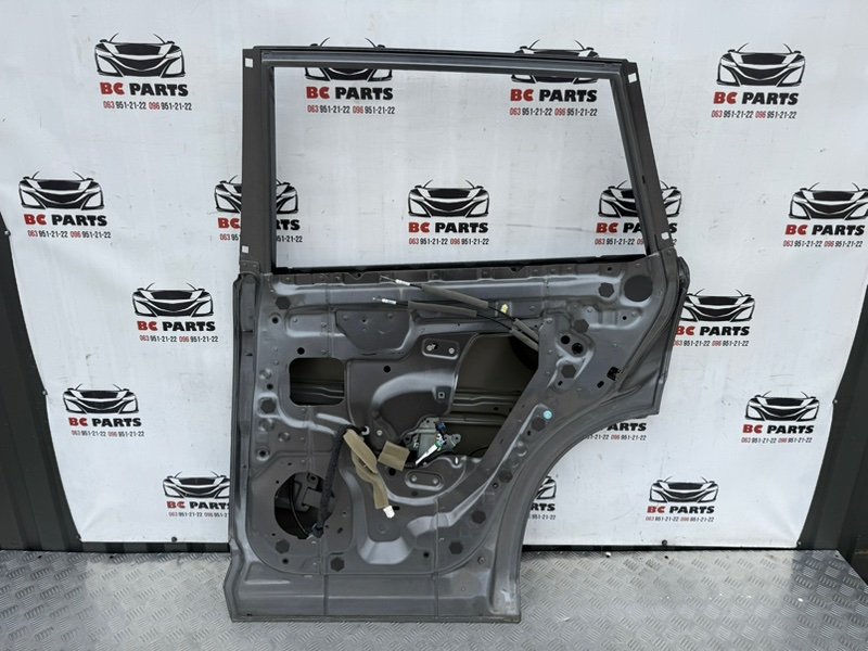 Дверь боковая задняя правая Rogue 2021 T33 2.5