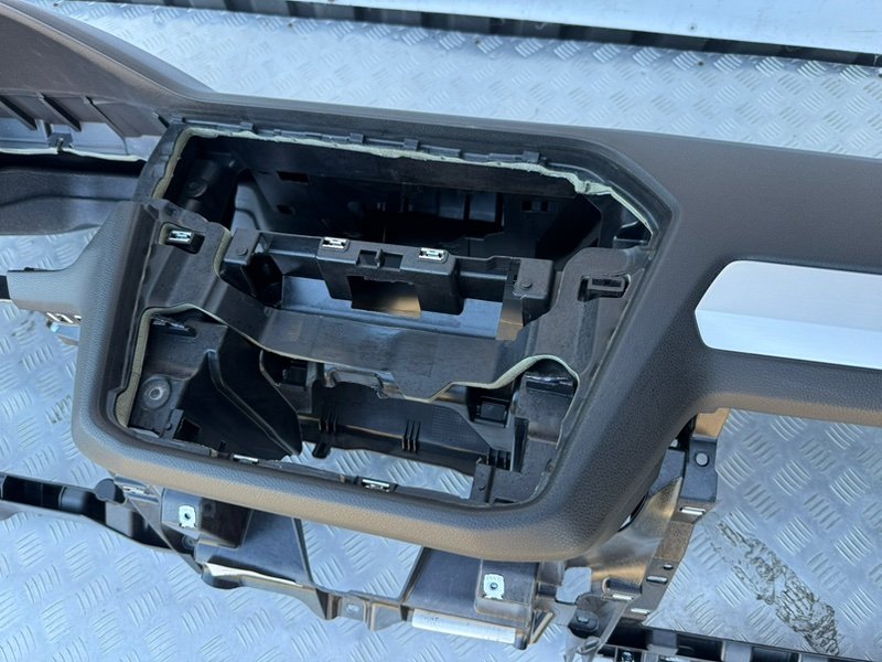 Торпедо Tiguan 2020 2.0