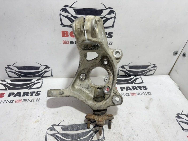 Кулак поворотный передний левый Volkswagen Tiguan 2020 2.0 5QM407257 Б/У