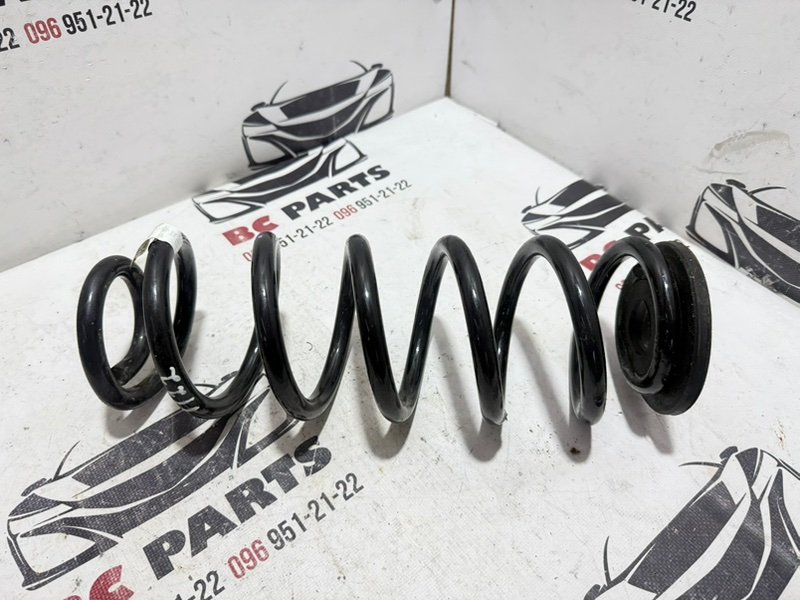 Пружина подвески задняя Volkswagen Tiguan 2020 2.0 5qn511115D Б/У