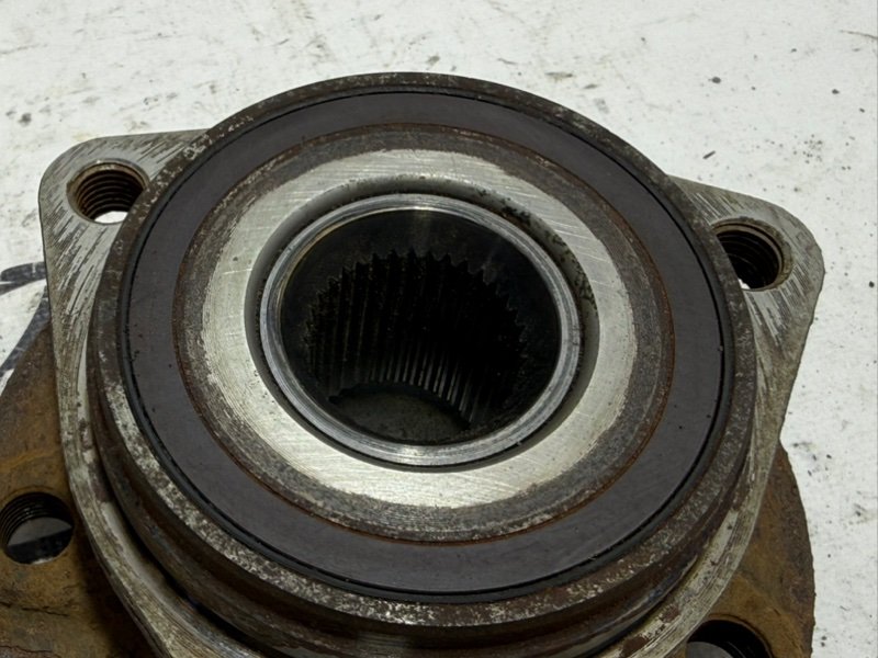 Ступица задняя Tiguan 2020 2.0 Ступица задняя Tiguan 2020 2.0