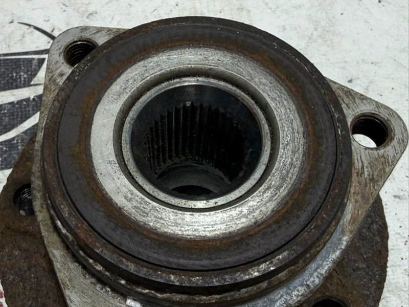 Ступица передняя Volkswagen Tiguan 2.0 Ступица передняя Volkswagen Tiguan 2.0