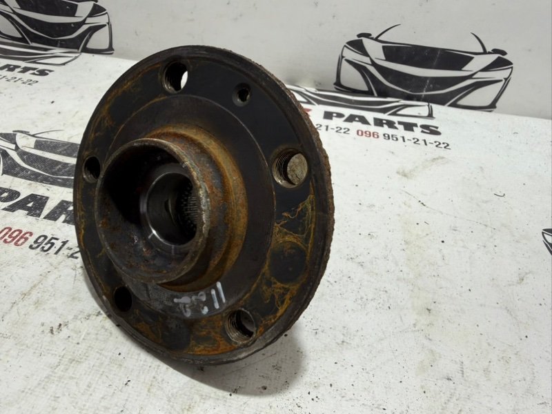 Ступица передняя Tiguan 2020 2.0 Ступица передняя Tiguan 2020 2.0