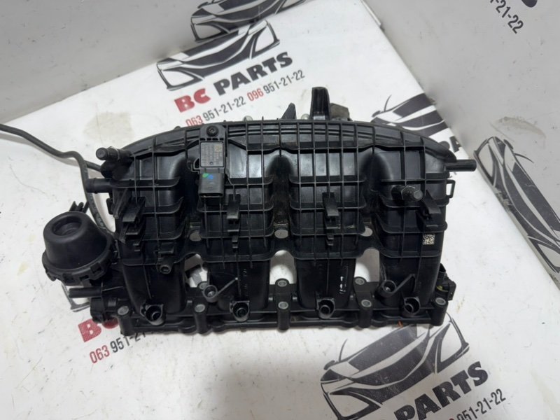 Коллектор впускной Tiguan 2020 2.0