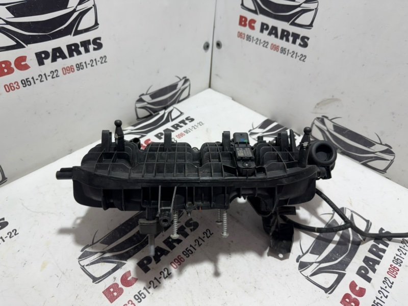 Коллектор впускной Tiguan 2020 2.0