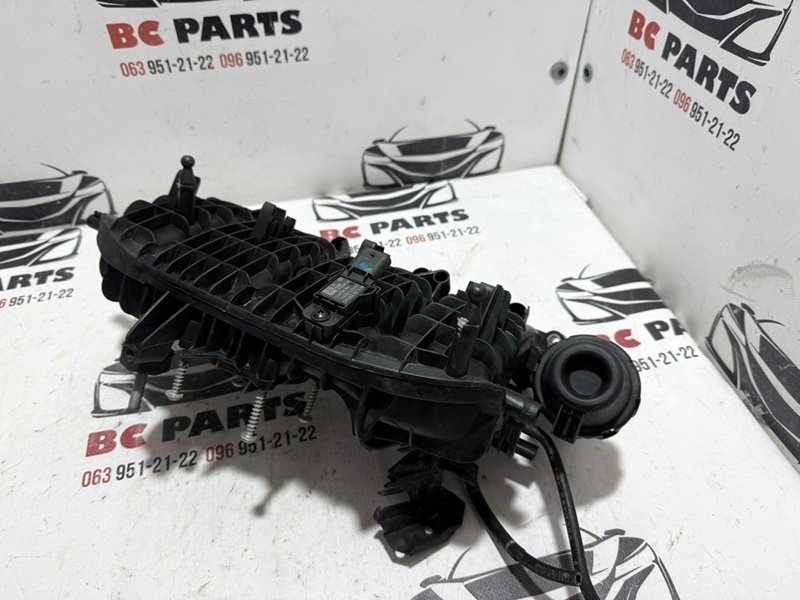 Коллектор впускной Tiguan 2020 2.0