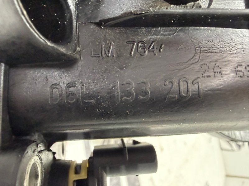 Коллектор впускной Tiguan 2020 2.0