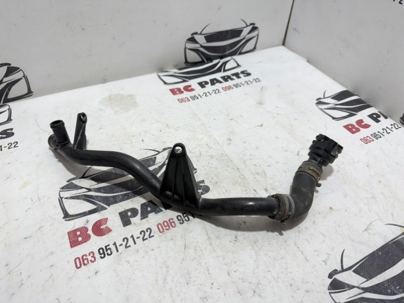 Патрубок системы охлаждения Tiguan 2020 2.0