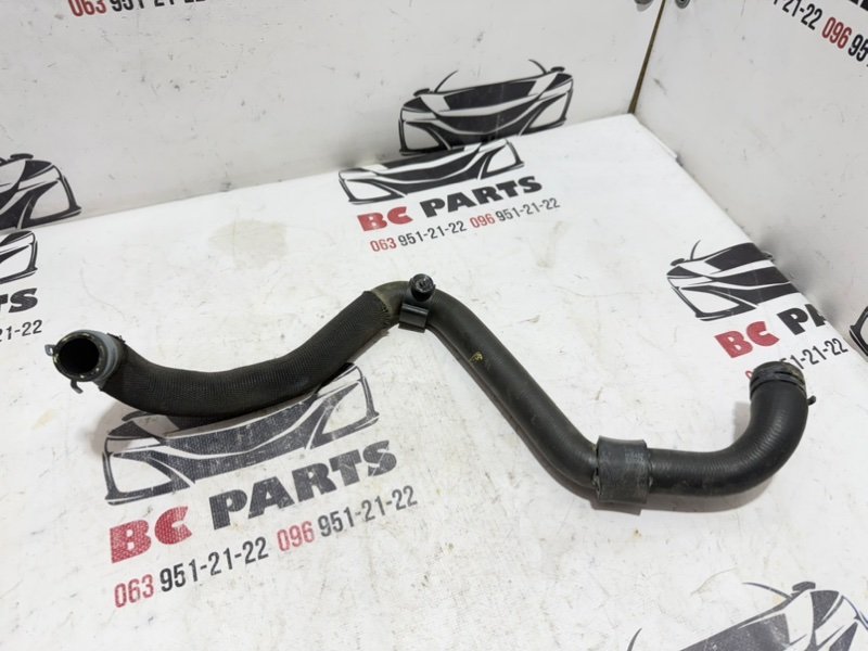 Патрубок системы охлаждения Volkswagen Tiguan 2020 2.0 5QN122157AD Б/У