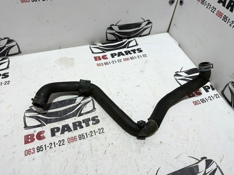 Патрубок системы охлаждения Tiguan 2020 2.0