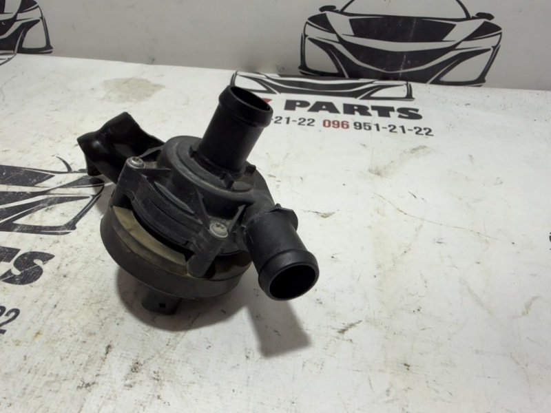 Помпа водяная (насос) охлаждения Tiguan 2020 2.0