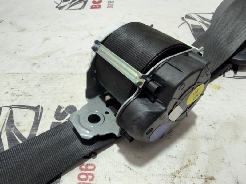 Ремень безопасности задний левый Tiguan 2020 2.0