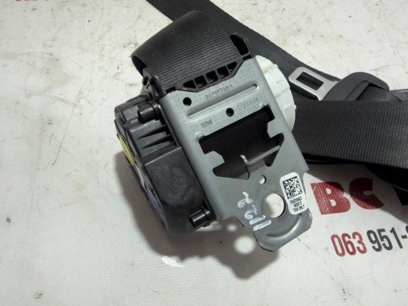 Ремень безопасности задний левый Tiguan 2020 2.0