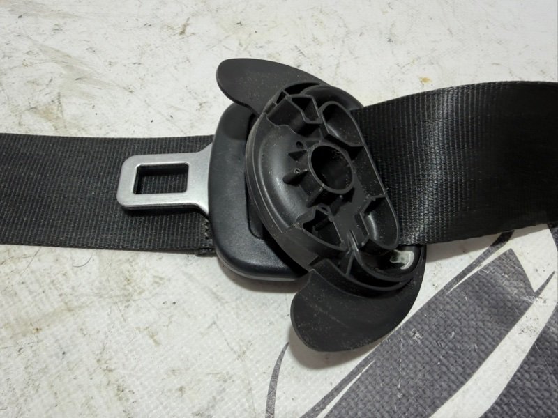 Ремень безопасности задний правый Tiguan 2020 2.0