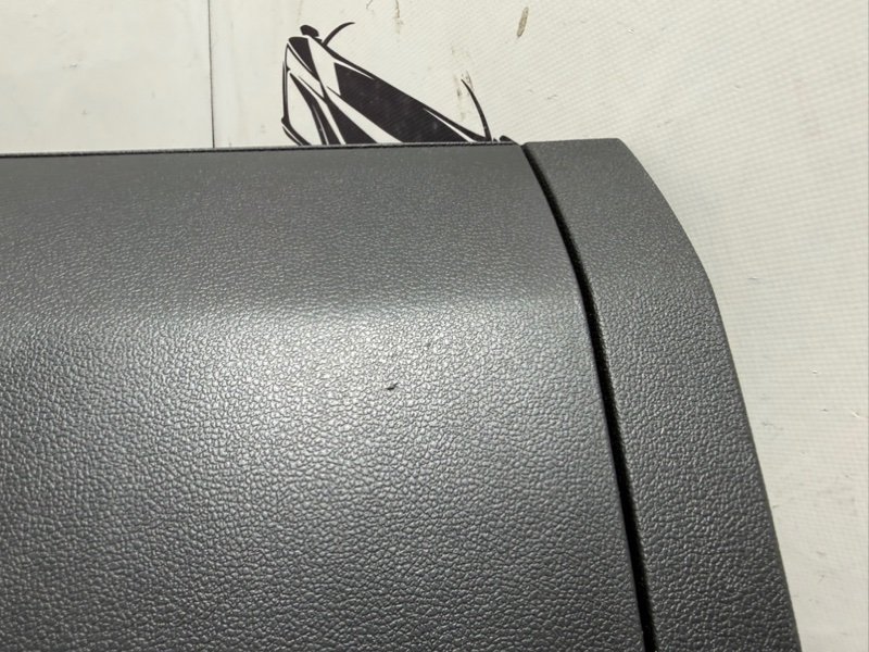 Бардачок Tiguan 2020 2.0